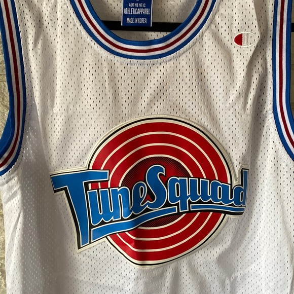 ▪️Champion Tune Squad - Bugs Jersey - Medium - Picture 3 of 6